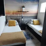 Letniskowe Blekit * Гонски