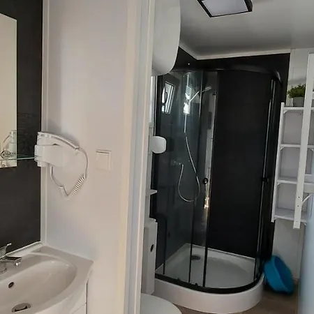 Letniskowe Blekit 假日公园 Gąski