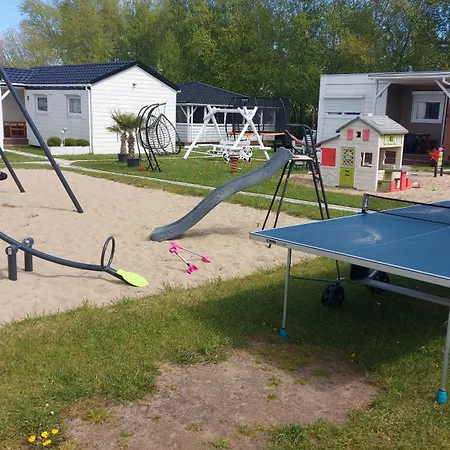 假日公园 Letniskowe Blekit *