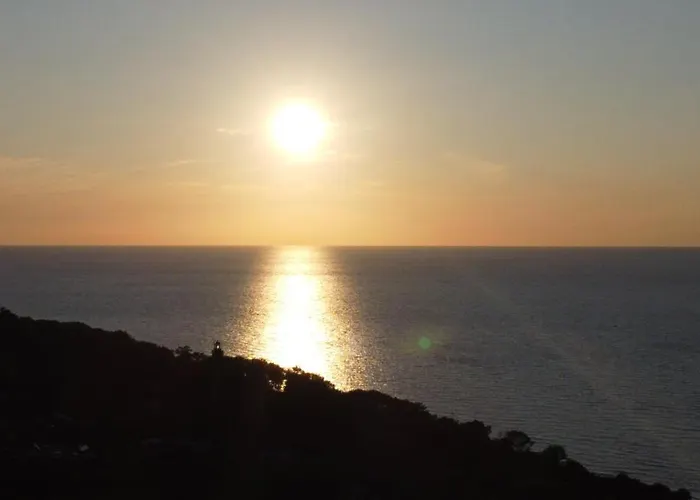 Letniskowe Ma-rest Kompleks wypoczynkowy *