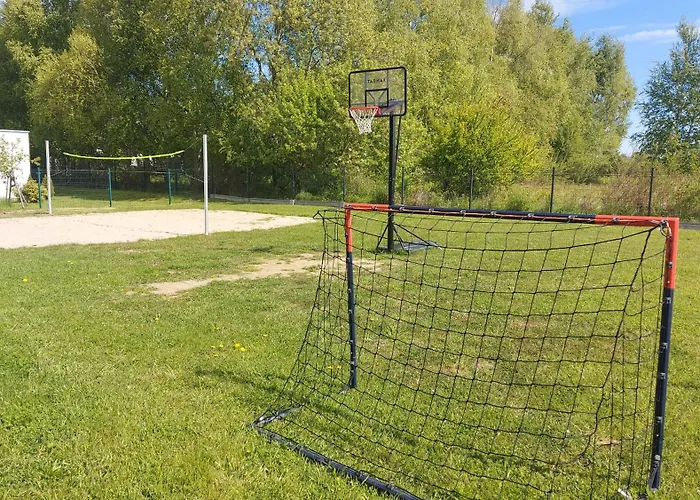 Letniskowe Ma-rest Kompleks wypoczynkowy *